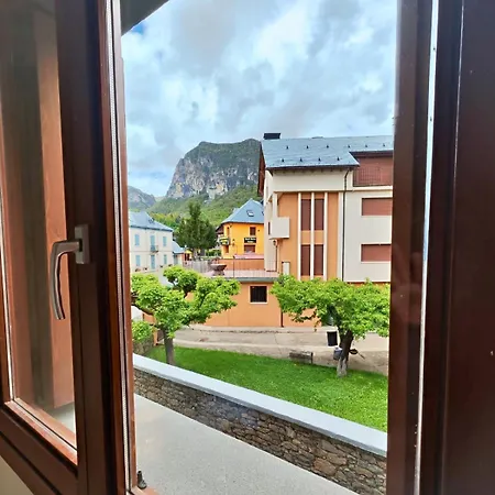 Punta Escarra Escarrilla